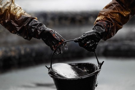 Добыча нефти в ХМАО за 9 месяцев упала почти на 10%