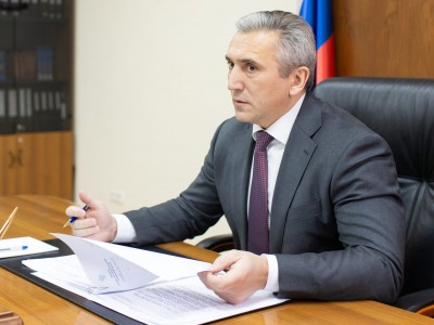 Губернатор Тюменской области продлил на месяц режим повышенной готовности из-за роста больных COVID-19