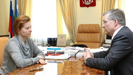 Губернатор ХМАО едет в Сургут для проведения секретных переговоров