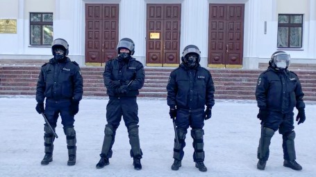 На акции в поддержку Навального в Тюмени задержали семь несовершеннолетних