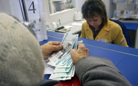 Власти Ямала будут выплачивать ежемесячные пособия пенсионерам, уезжающим из региона