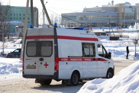 В ХМАО из-за аварии на сетях компании депутата Тюменской облдумы первоклассник угодил в яму с кипятком