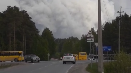Власти Тюменской области срочно эвакуируют жителей деревень из-за лесных пожаров