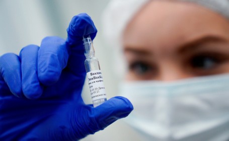 В ХМАО вакцинацию от коронавируса прошли 7,7% жителей