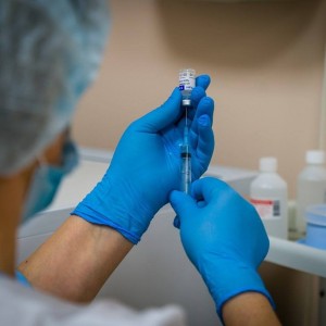 Попова: ещё восемь регионов введут обязательную вакцинацию для ряда работников