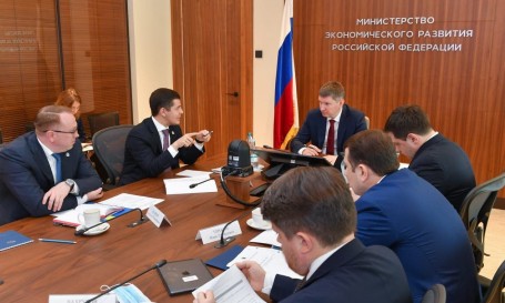 Минэк обещал помощь властям Ямала в подготовке модели финансирования и экспертиз проекта строительства Северного широтного хода