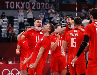 Мужская сборная России по волейболу, в которой выступают спортсмены ХМАО и ЯНАО, вышла в финал Олимпийских игр в Токио