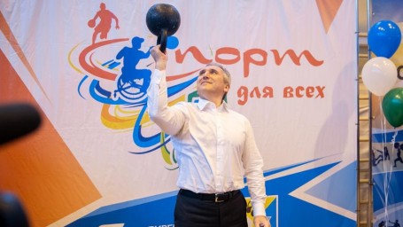 Губернатор Тюменской области Моор остался без олимпийских медалистов