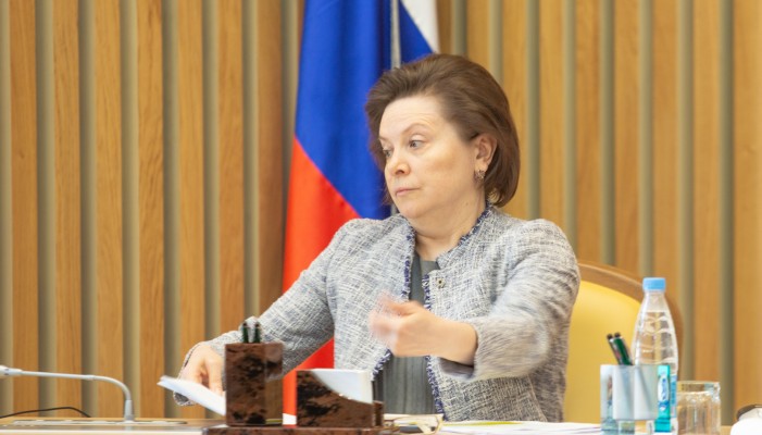 Глава ХМАО Комарова передумала тратить 1,9 млрд рублей на покупку жилья для детей-сирот