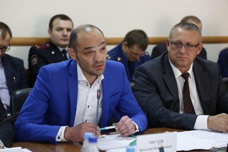 Депутат, проголосовавший против переназначения Ряшина на пост главы Ханты-Мансийска, считает необходимым вернуть прямые выборы мэра