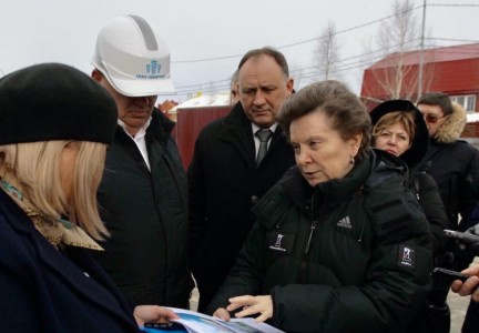 Достраивать проблемную школу в Ханты-Мансийске будет любимая компания городских властей