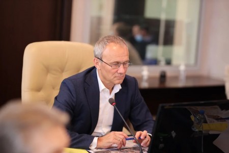 Бывший высокопоставленный чиновник ХМАО Чемезов официально назначен вице-губернатором Свердловской области
