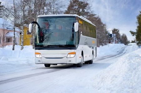 В ХМАО из-за сильных морозов в северной части региона отменен десяток междугородних автобусных рейсов
