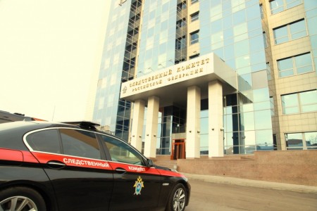 Бастрыкин поручил центральному аппарату СКР контролировать расследование дела о массовом отравлении суррогатным алкоголем в ХМАО