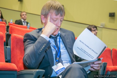 Губернатор ХМАО Комарова определила управленца, который подготовит Ханты-Мансийский НПФ к приватизации