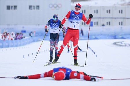 Перед сбором национальной лыжной команды заболел олимпийский призер Якимушкин, а еще одного чемпиона из Тюмени Спицова укусил клещ