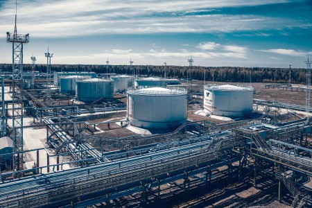 Shell ждет решения правительства РФ по продаже «Газпром нефти» своей доли в Салымском проекте в ХМАО