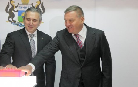 Тюменский губернатор Моор выписал благодарность коммунальщику Боброву за выполнение задач в АПК 