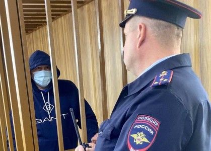 Суд приговорил экс-начальника ГИБДД по Тюменской области Селюнина к 4,5 годам колонии за взятки