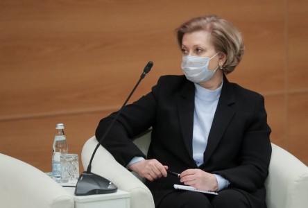 Глава Роспотребнадзора: в России выявили два новых варианта коронавируса