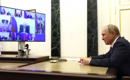 Путин установил минимальный размер денежных выплат для мобилизованных – 195 тыс. рублей в месяц