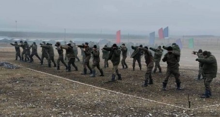 Власти ХМАО ограничили доступ к мобилизованным югорчанам в воинских частях