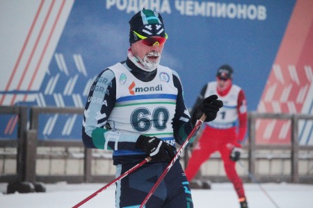 Чемпион из ХМАО Устюгов стал абсолютным победителем «Сыктывкарской лыжни-2022»