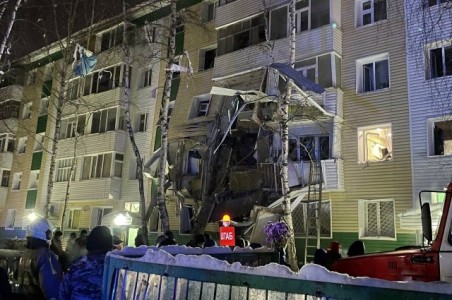 Власти Нижневартовска опасаются дальнейшего обрушения жилого дома, где произошел взвыв