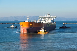 Экспорт российской нефти морским путем снизился в декабре на 22% 