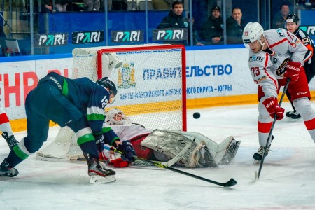 Хоккеисты «Югры» спаслись от четвертого поражения в серии плей-офф с «Горняком-УГМК»
