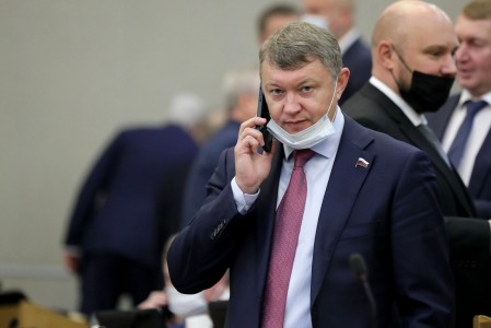 Власти Сургута готовы за минимальную цену продать свой пакет акций в лизинговой компании