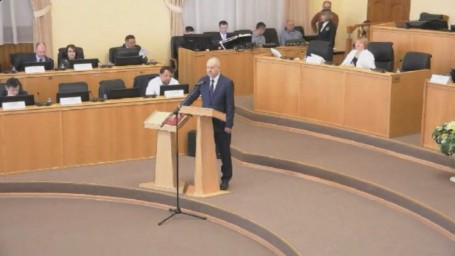 Один из депутатов Тюменской облдумы проголосовал против назначения бывшего силовика Датских на пост омбудсмена по правам человека