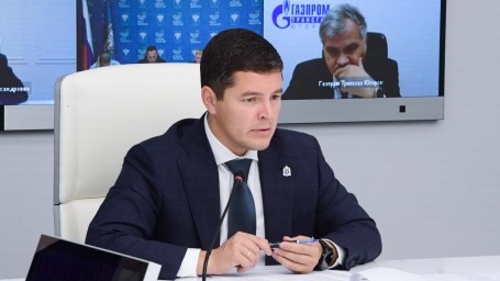 Губернатор Ямала Артюхов поручил установить систему видеонаблюдения на всех вокзалах и аэропортах региона