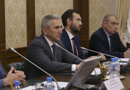В правительстве Тюменской области официально подтвердили отставку куратора инвестиционного блока