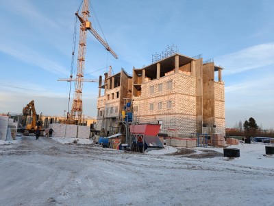 Губернатор ХМАО Комарова увеличила сургутскому строителю стоимость госконтракта по строительству больницы в два раза