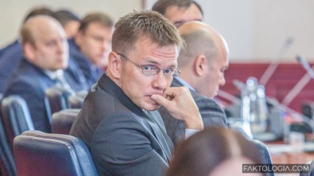Бывший заместитель губернатора ХМАО Комаровой метит на пост в правительстве РФ