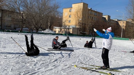 Власти ХМАО привезут для участия в Югорском марафоне иностранцев, которые никогда не стояли на лыжах