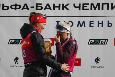 Тюменская биатлонистка Сливко выиграла на чемпионате России Кубок Анфисы Резцовой и подарила трофей её дочери