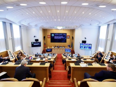 Депутаты думы ХМАО не смогли единогласно поддержать предложенные властями поправки в бюджет
