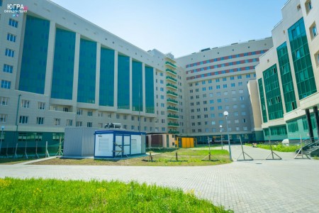До сентября врио губернатора ХМАО должен отчитаться Путину о принятых мерах по вводу больницы в Нижневартовске