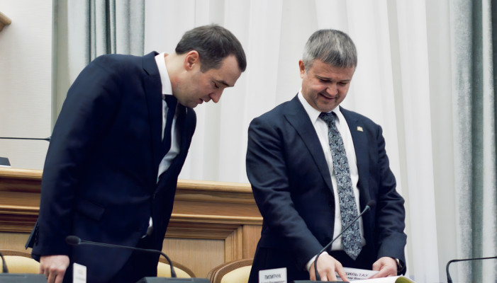 Власти Югры обсуждают консолидацию коммунальных МУПов