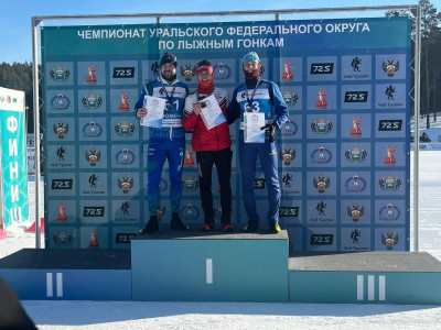 Лыжник из ХМАО Устюгов проиграл тюменцу Спицову на Чемпионате УрФО 