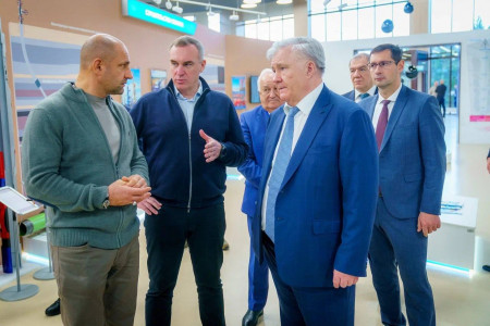 Власти ХМАО заложили в бюджет более 1 млрд рублей на реконструкцию проблемной улицы в Сургуте