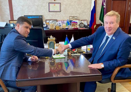 «Черви ползут из воды»