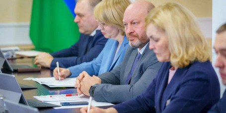 Заместитель губернатора ХМАО Уткин покидает правительство
