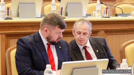 Депутат думы ХМАО Савинцев раскритиковал перенос срока установления прожиточного минимума, не разобравшись в законодательстве