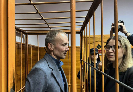 Суд арестовал экс-замгубернатора Свердловской области Чемезова по делу о мошенничестве