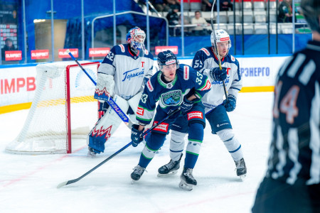 Хоккеисты «Югры» проиграли действующему чемпиону ВХЛ