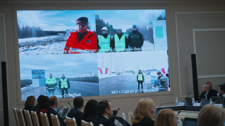 Губернатор ХМАО перенял формат Путина для запуска дорожных объектов