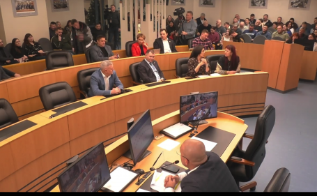 «Просто прекратите это строить»: жители Сургута выступили против уплотнения и высотной застройки